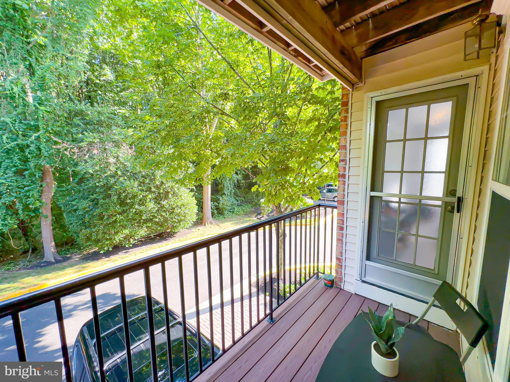 WOODVIEW VILLAGE WEST - Residential Lease