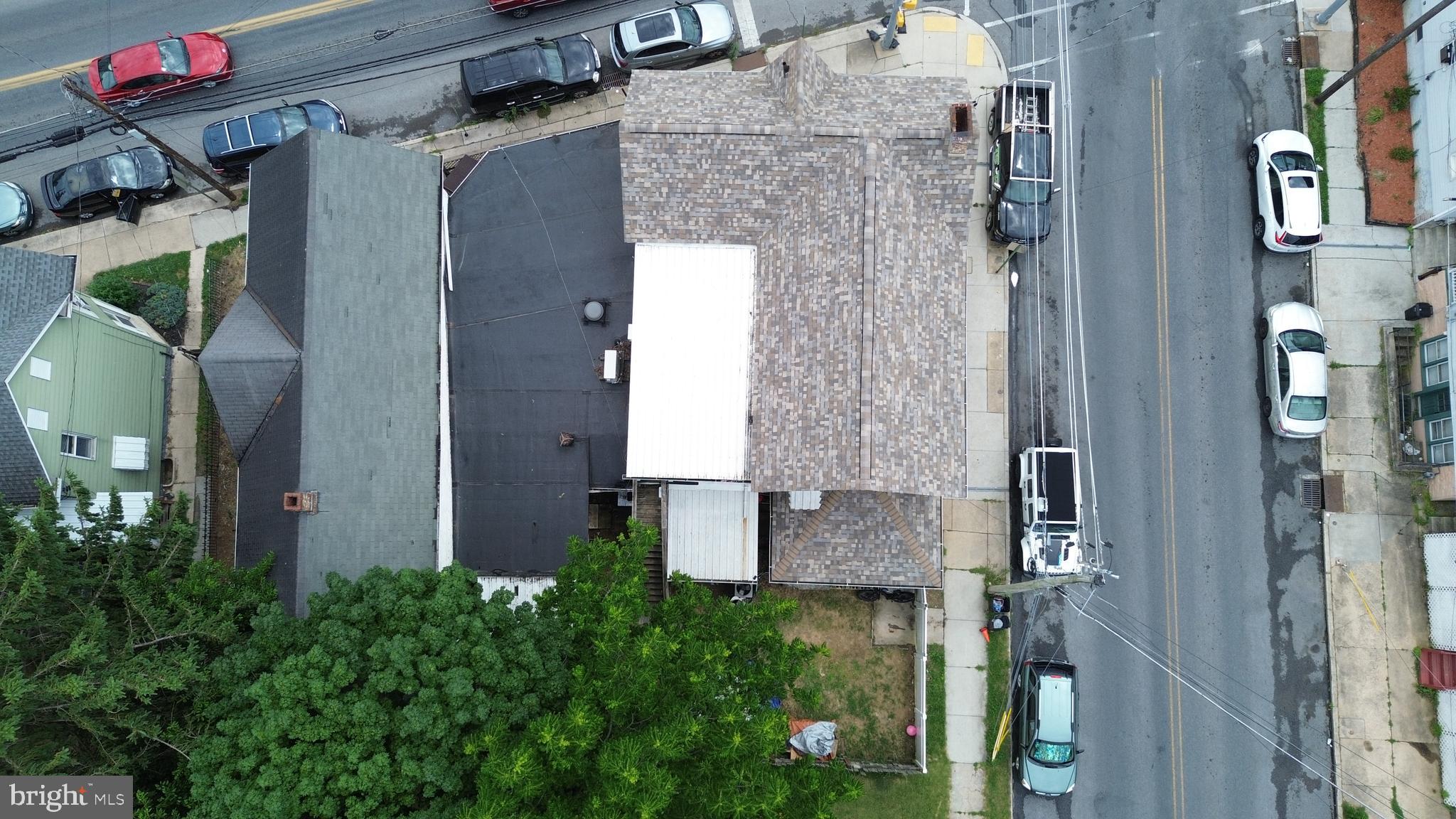 203 W KING STREET