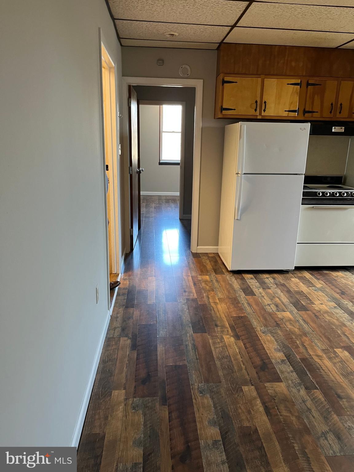 101 N CENTRE AVENUE 7