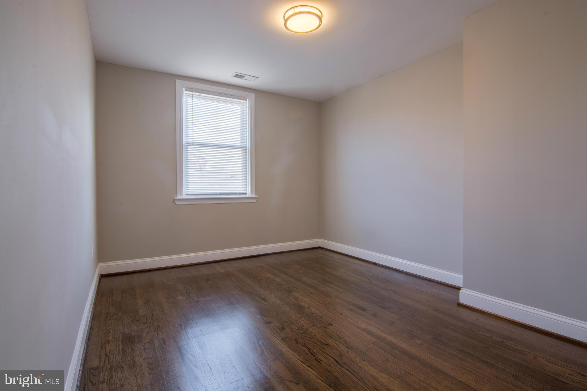 EDNOR GARDENS HISTORIC DISTRICT - Residential