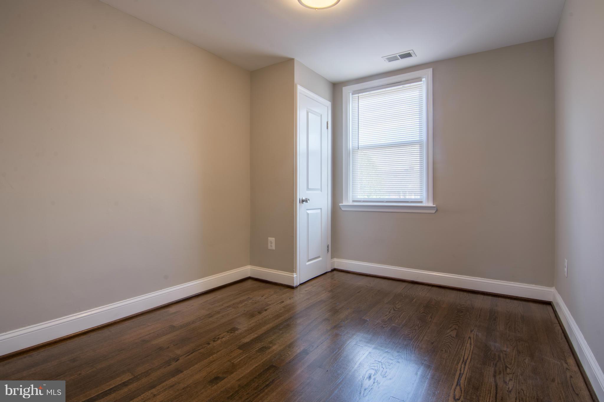 EDNOR GARDENS HISTORIC DISTRICT - Residential