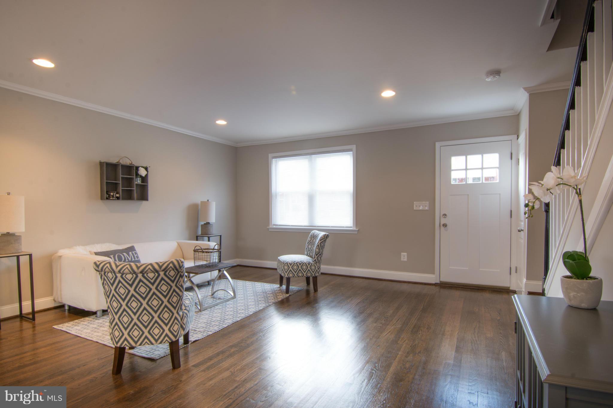 EDNOR GARDENS HISTORIC DISTRICT - Residential