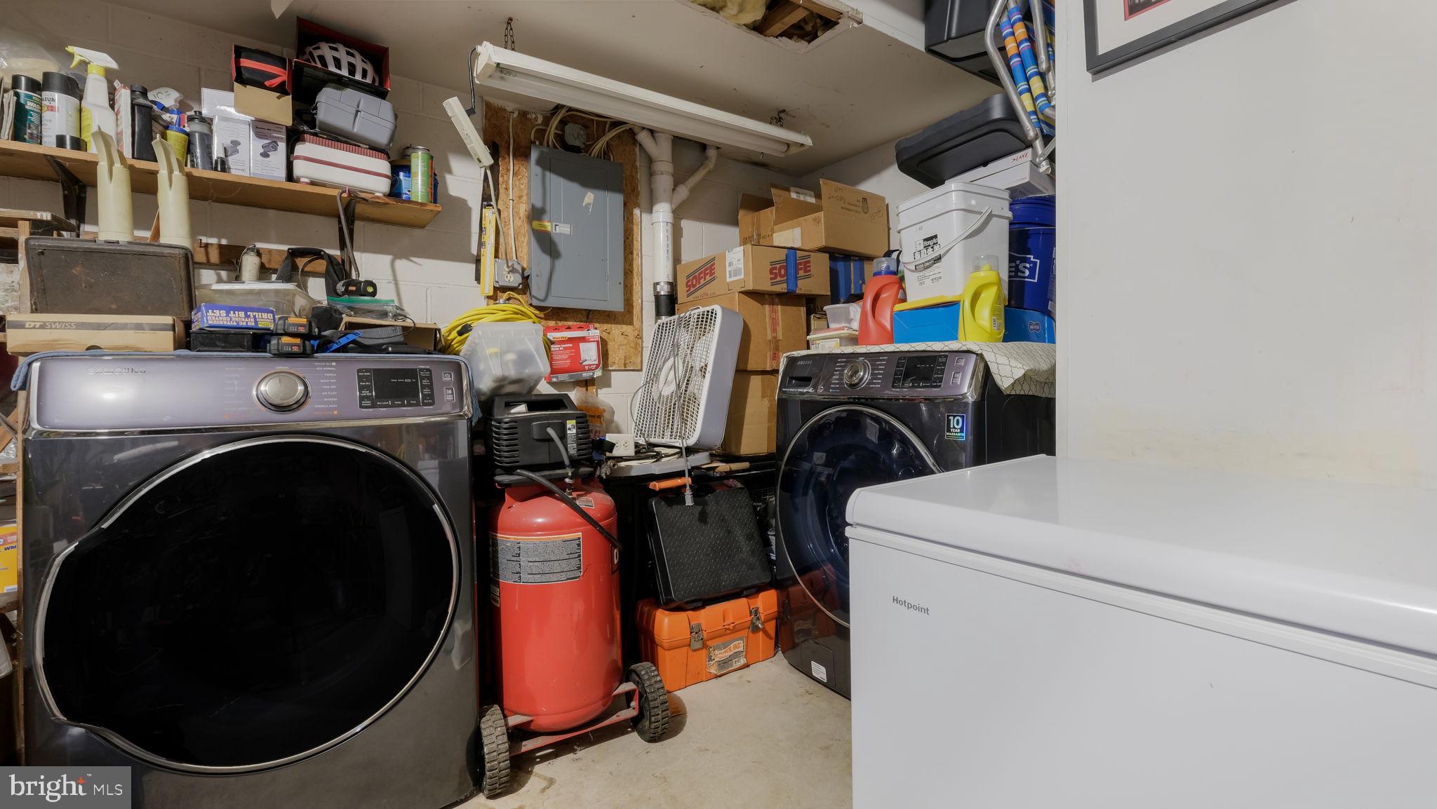 HOLMESBURG - Residential