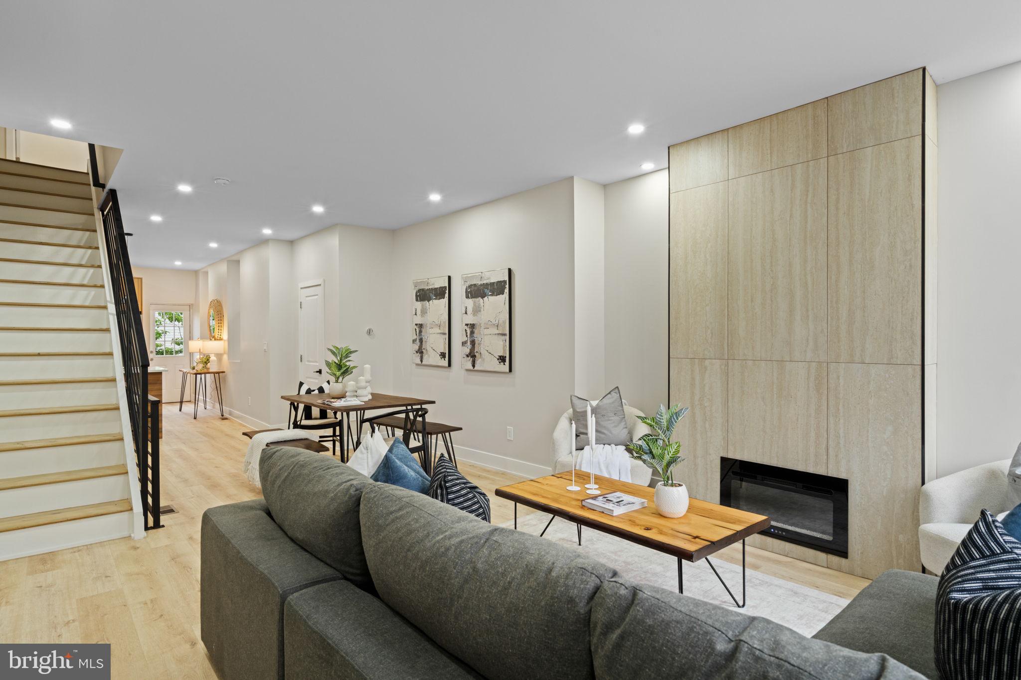 MANTUA - Residential