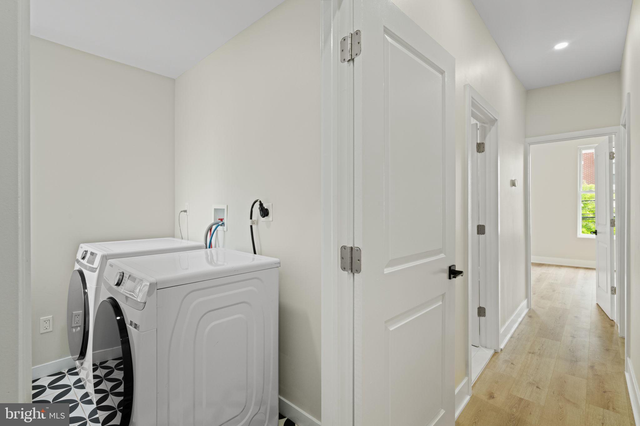 MANTUA - Residential
