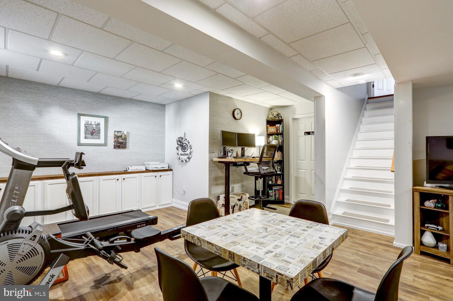 RIDGEVIEW ESTATES - Residential