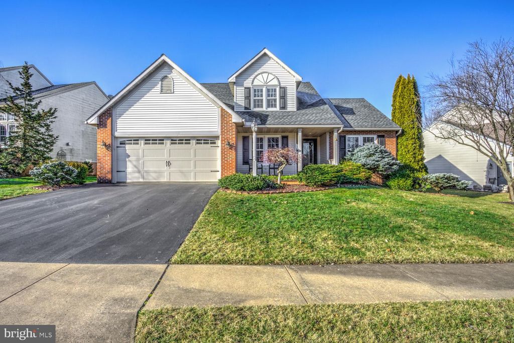 Photo of 33 School Lane, Stevens, PA 17578 (MLS # PALA2046648)