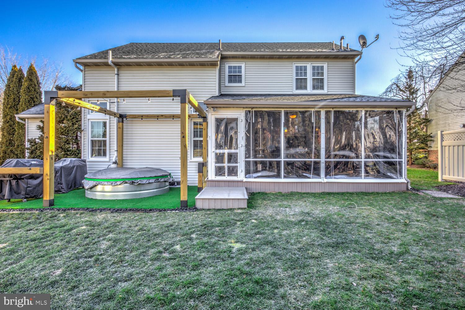 RIDGEVIEW ESTATES - Residential