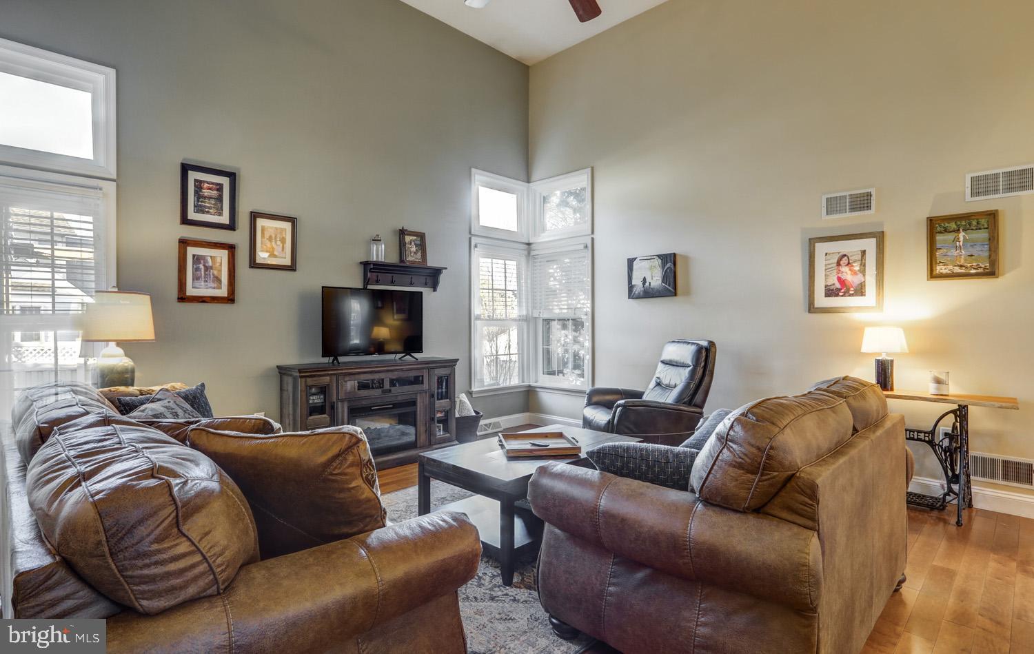 RIDGEVIEW ESTATES - Residential