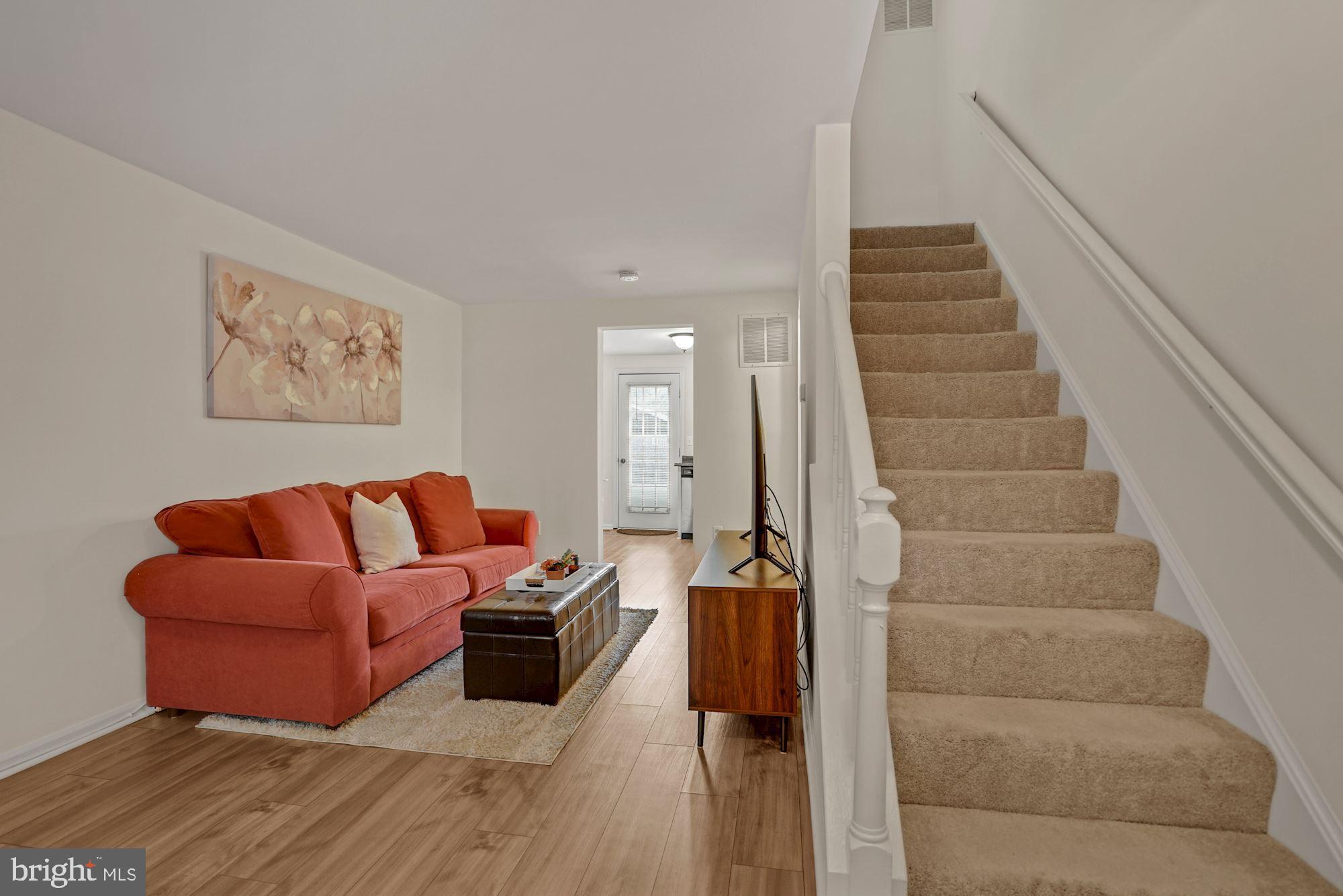 COUNTRYSIDE - Residential Lease