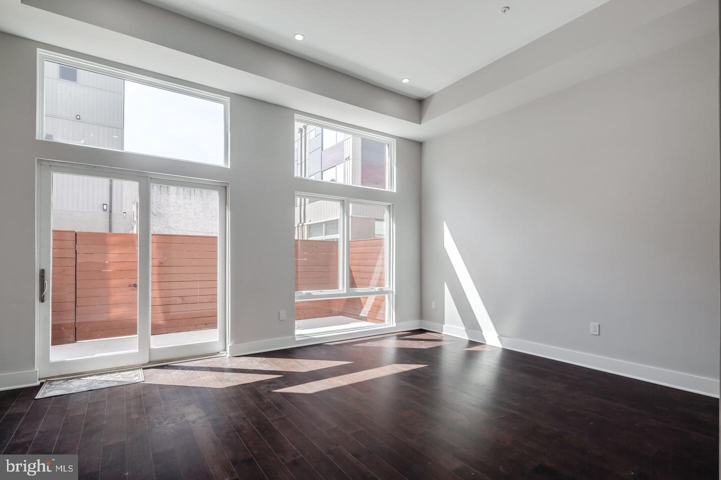 BELLA VISTA - Residential