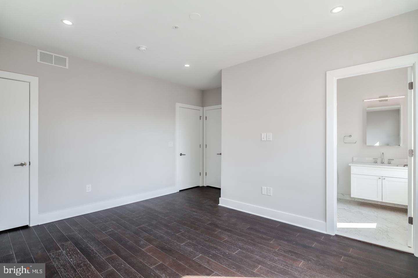 BELLA VISTA - Residential