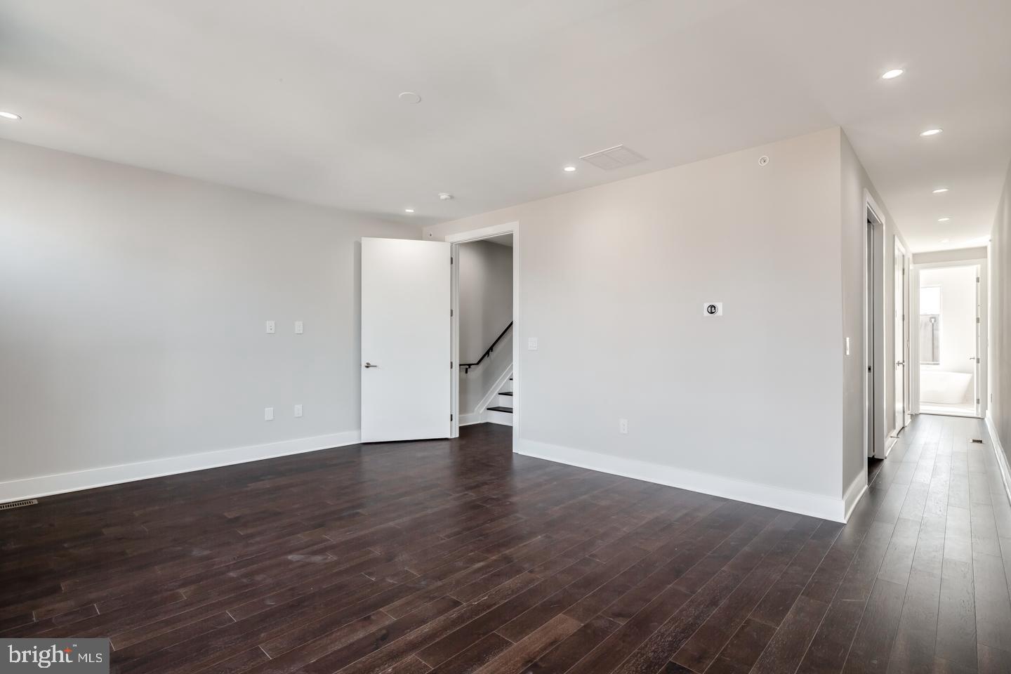 BELLA VISTA - Residential