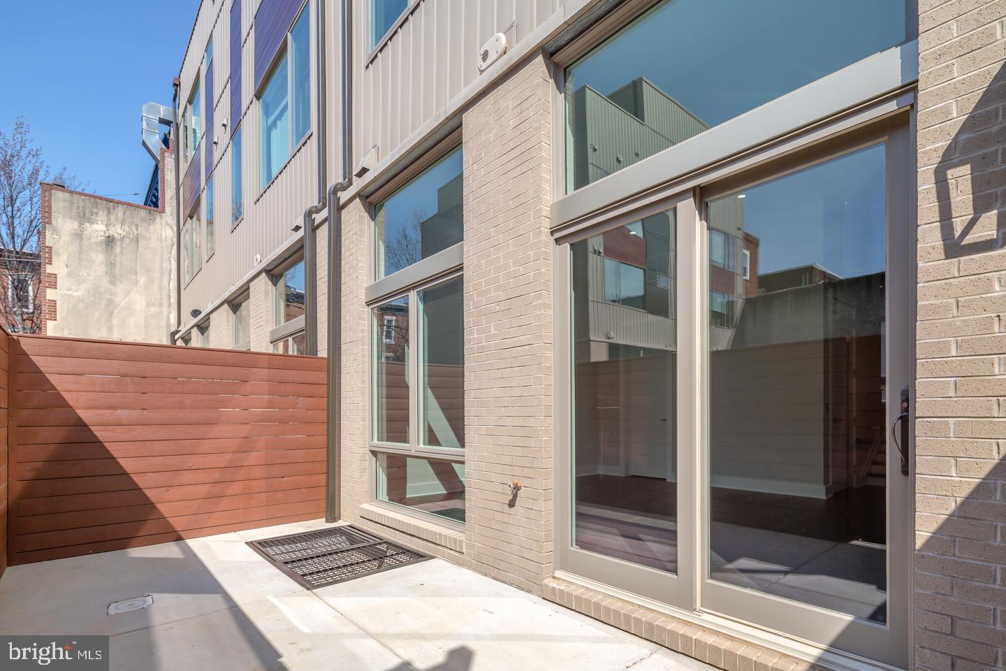 BELLA VISTA - Residential