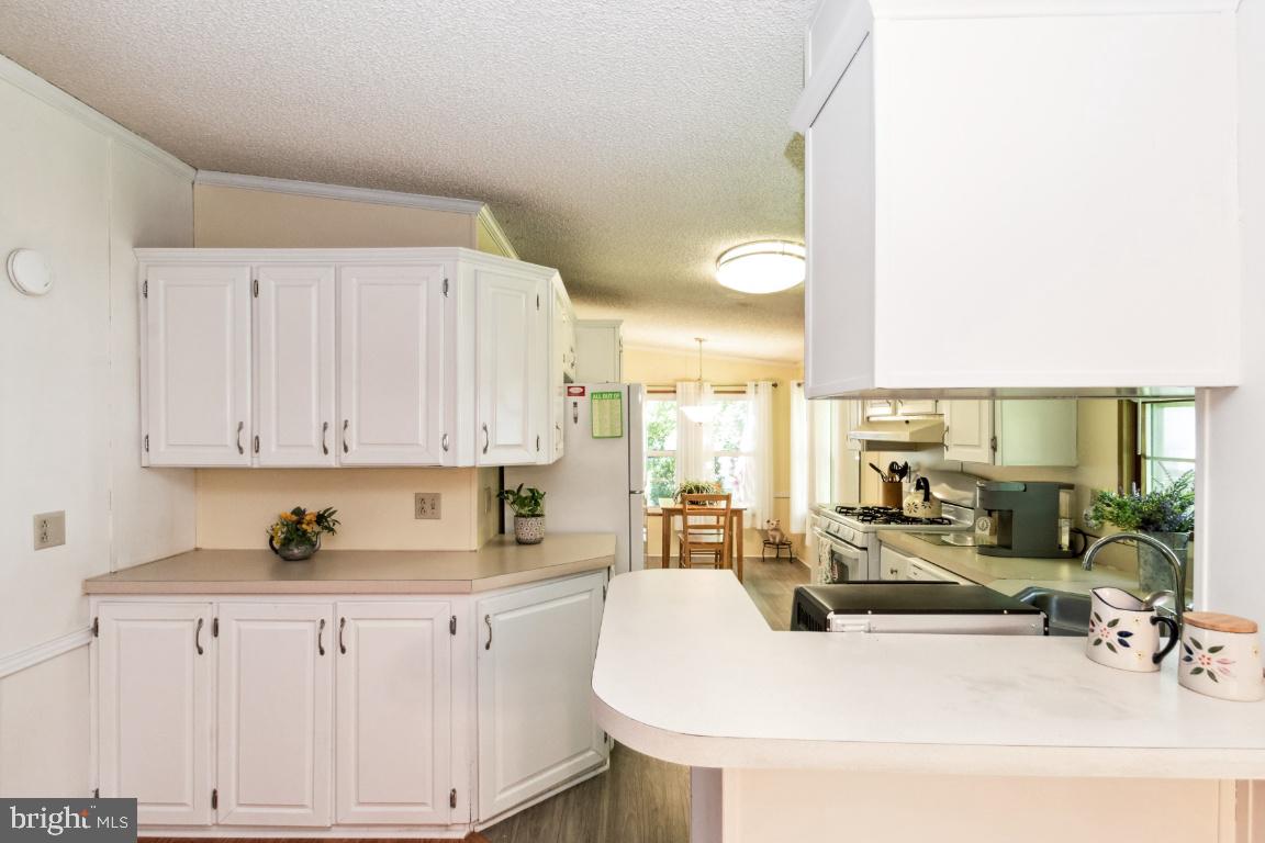 HILLANDALE HOMES - Residential