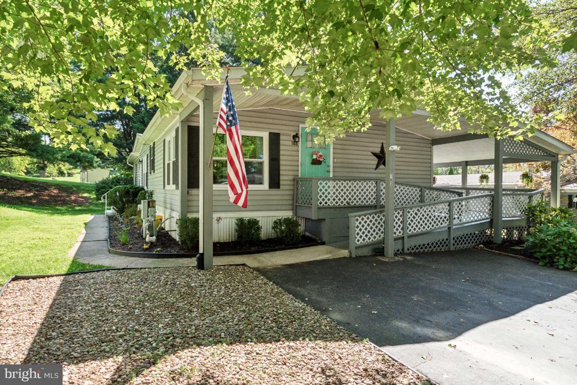 HILLANDALE HOMES - Residential