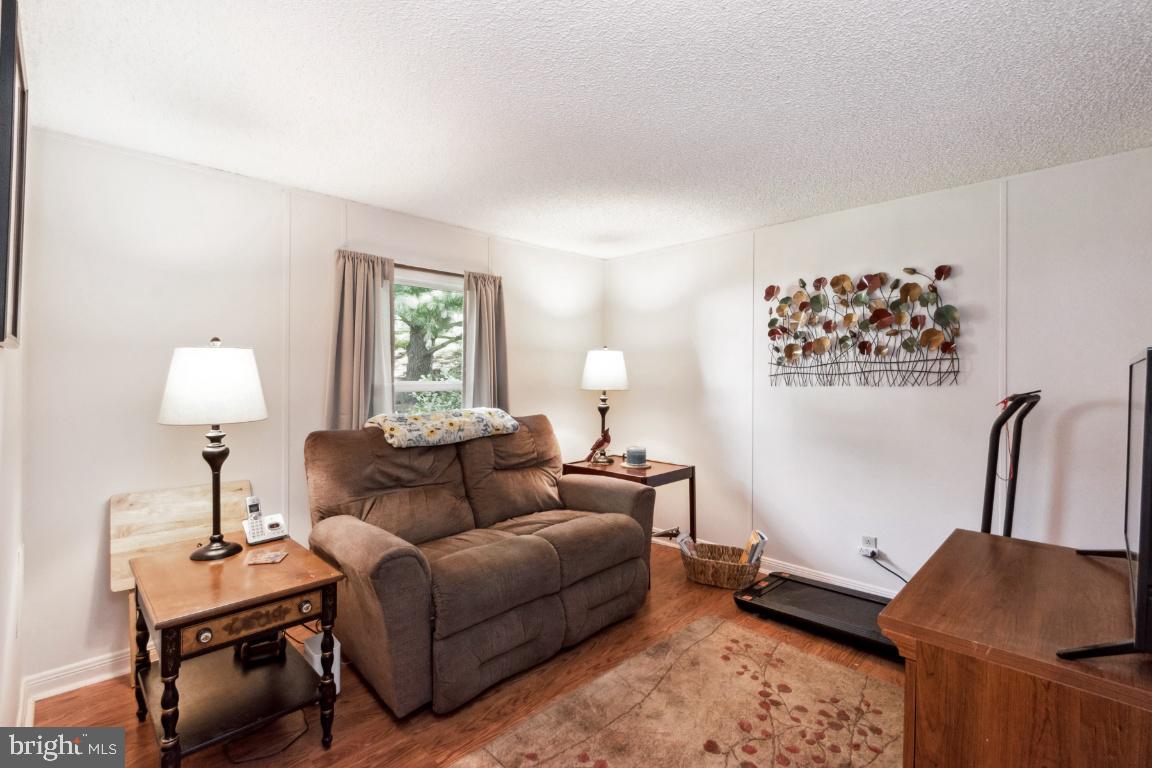 HILLANDALE HOMES - Residential