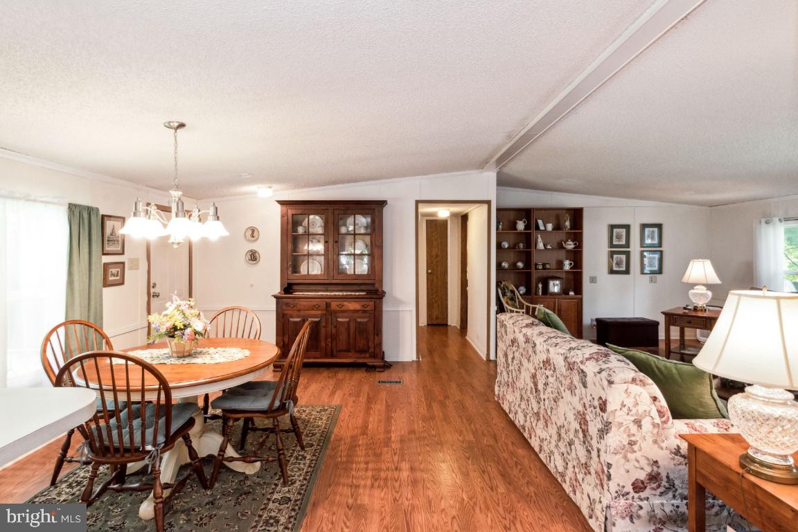 HILLANDALE HOMES - Residential