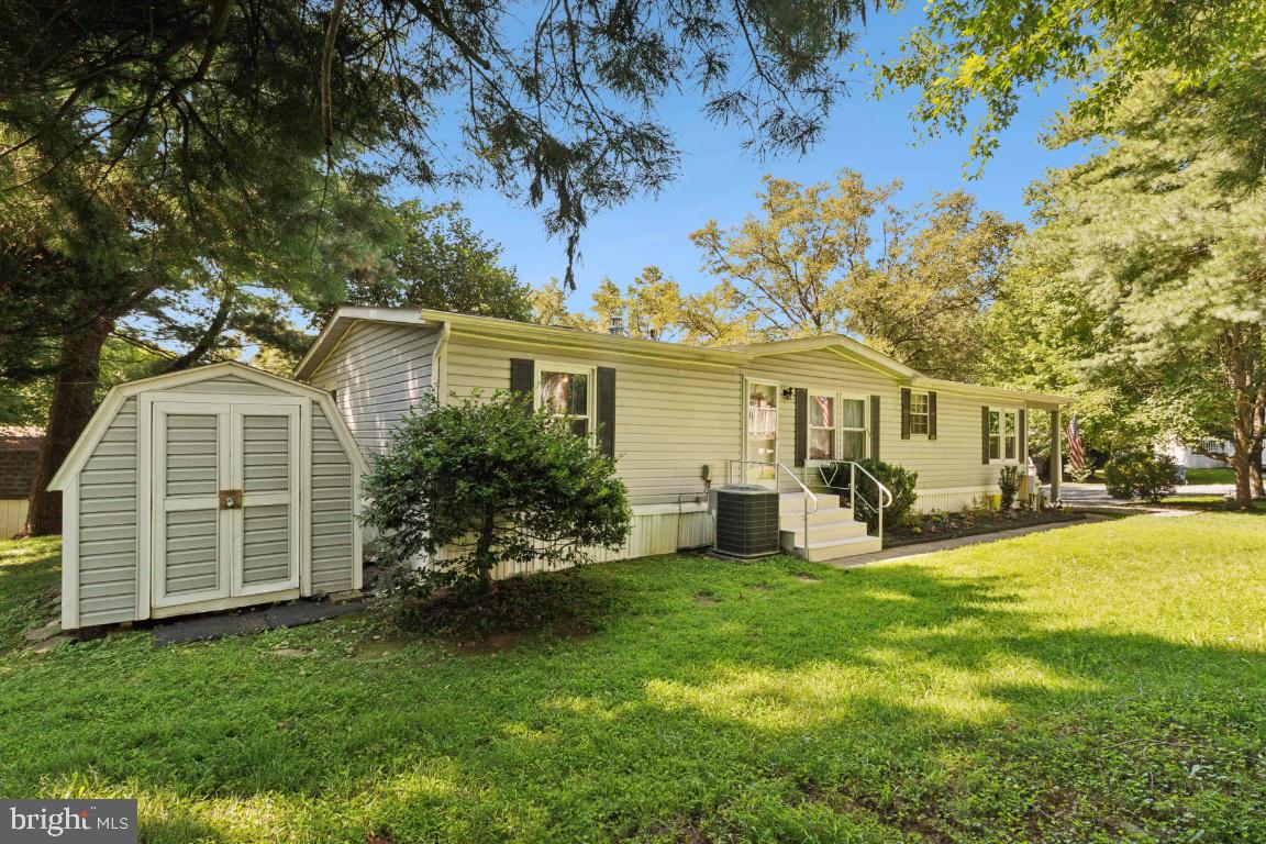 HILLANDALE HOMES - Residential