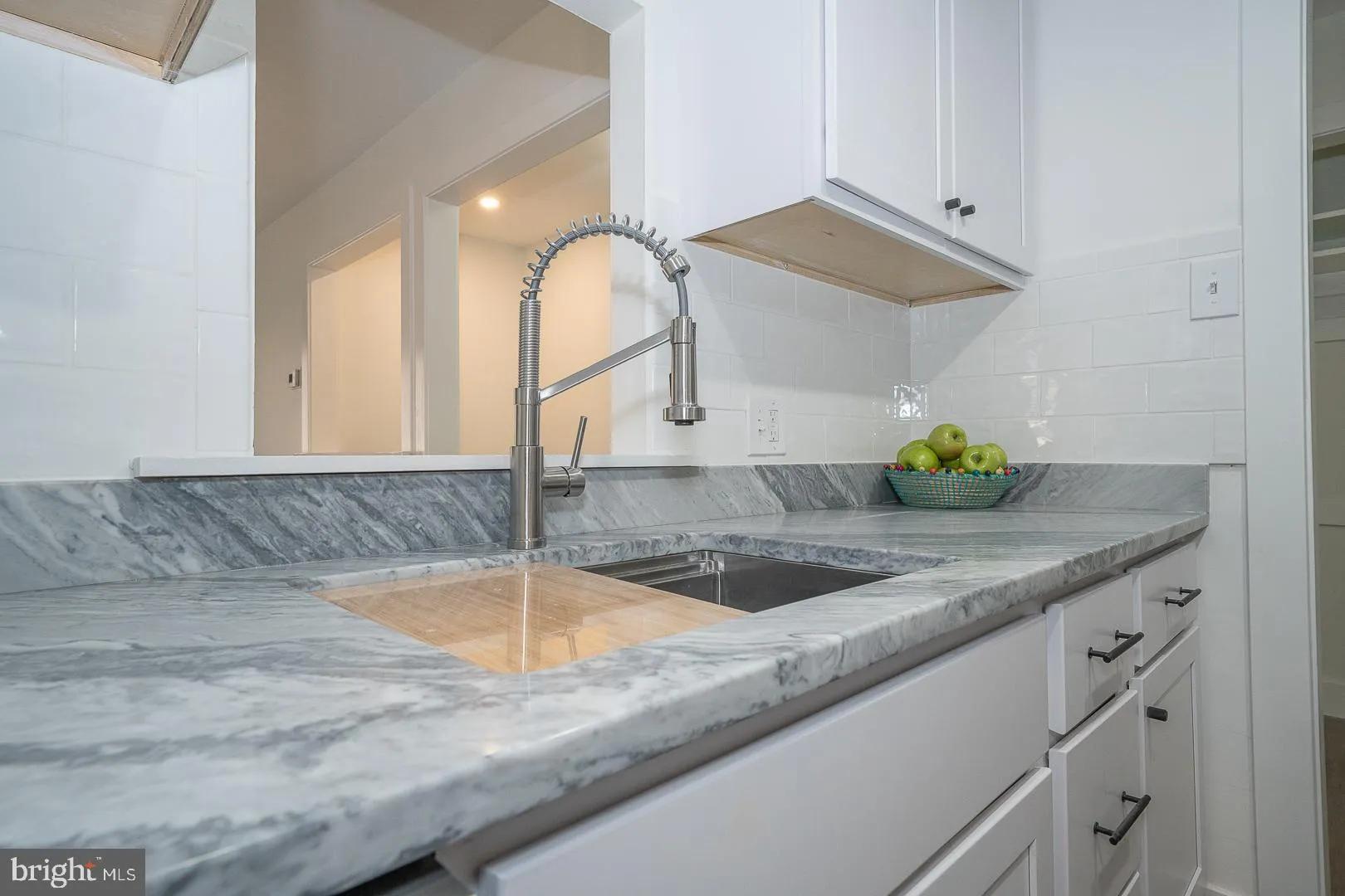 Wayne, Pennsylvania 19087, United States, 1 Bedroom Bedrooms, ,1 BathroomBathrooms,Residential,Contingent,78476