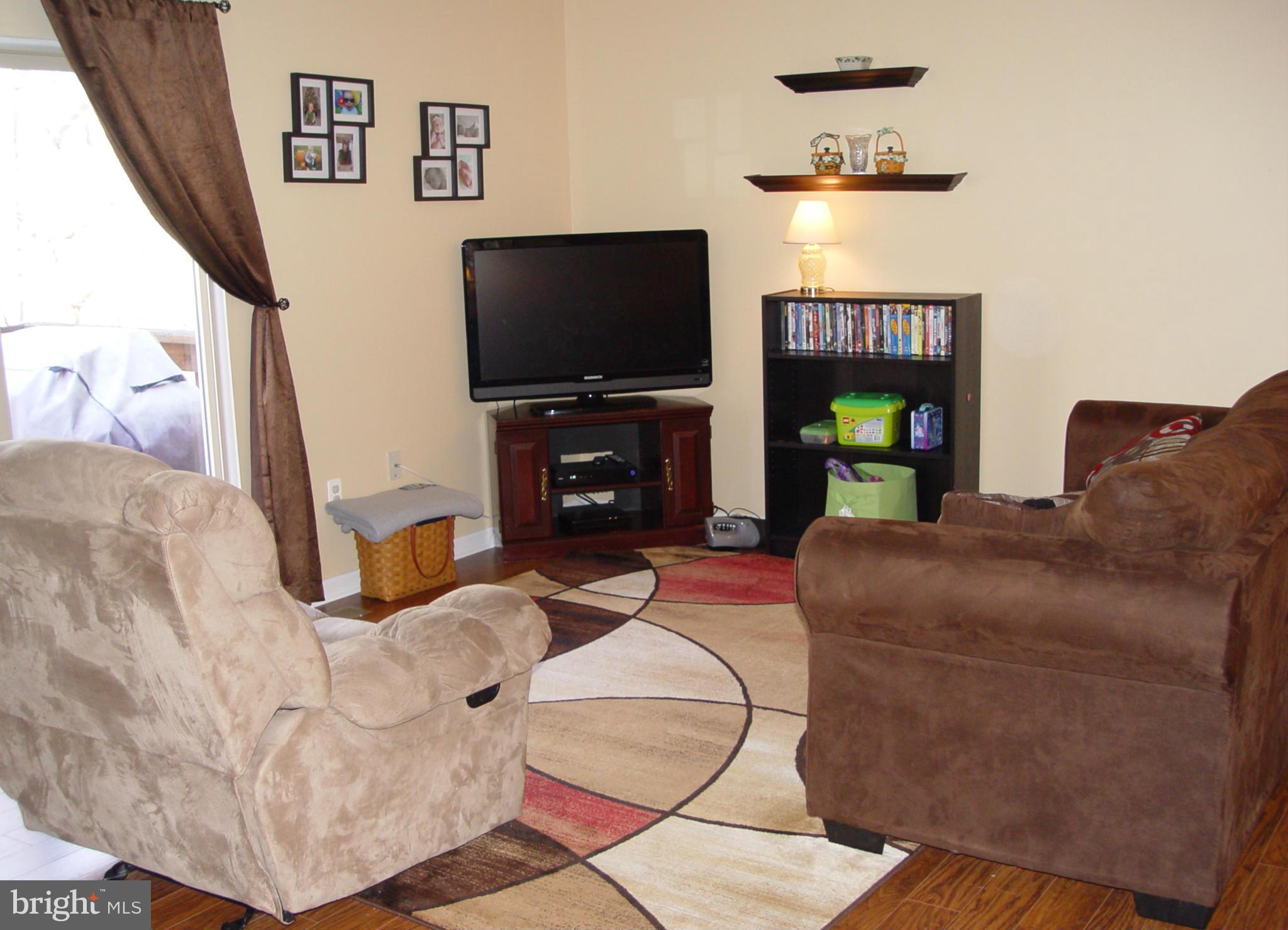 SILVER SPRING STATION - Residential