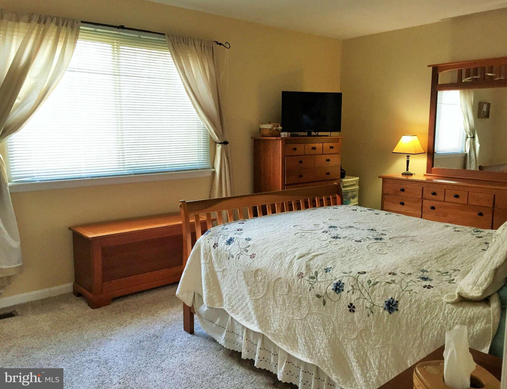 SILVER SPRING STATION - Residential