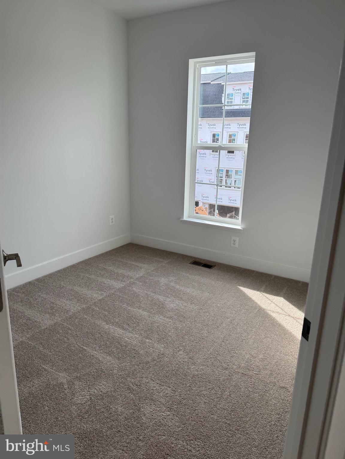 FARMSTEAD DISTRICT - Residential Lease