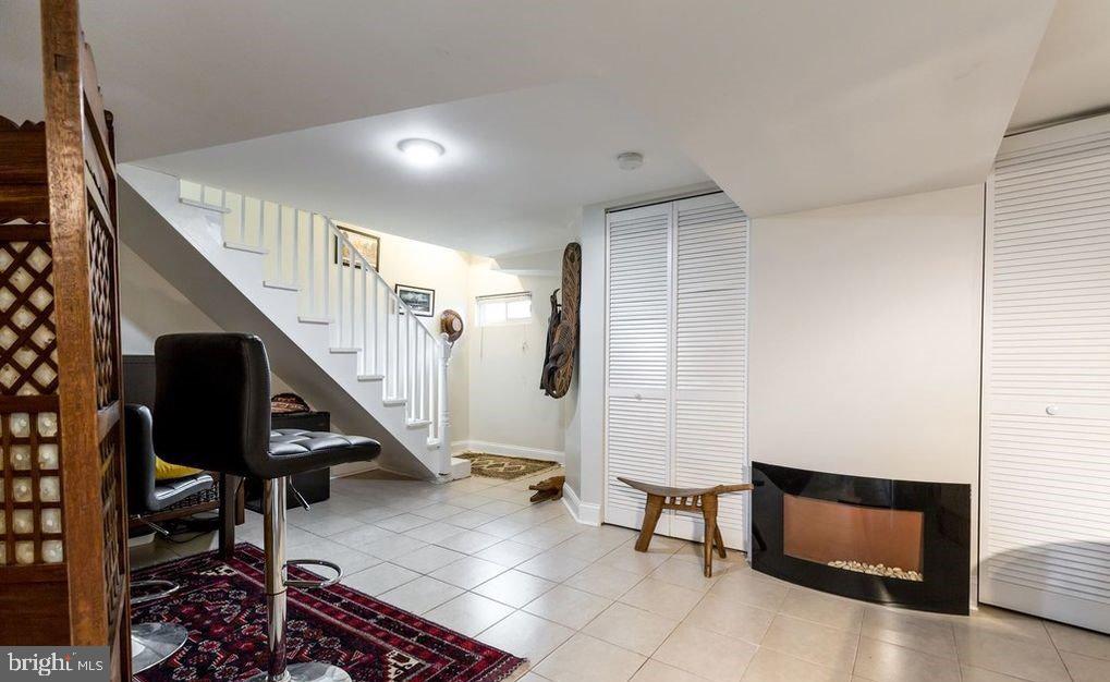 MOUNT RAINIER - Residential Lease