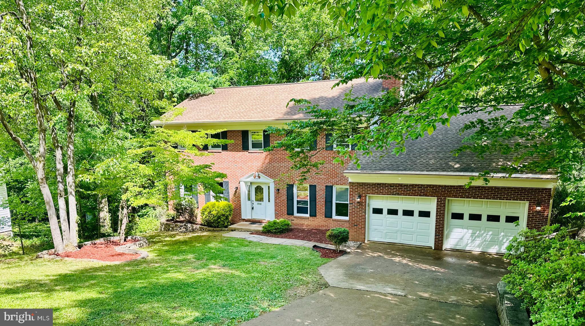 16048 FAIRWAY DRIVE