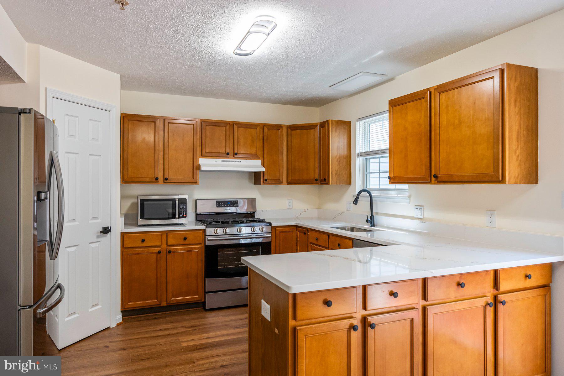 COLLEGE - Residential