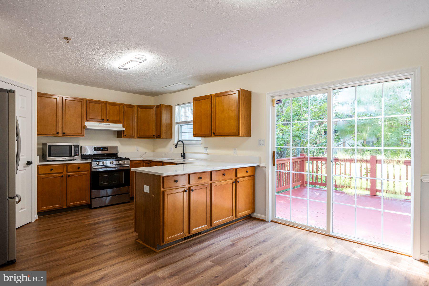 COLLEGE - Residential