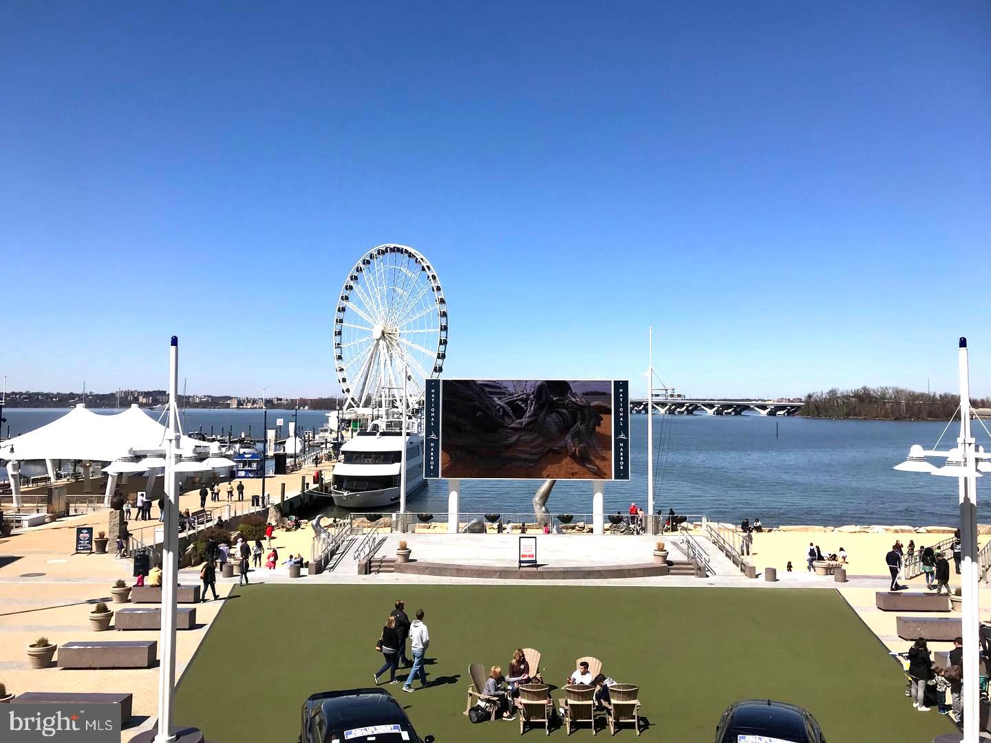 NATIONAL HARBOR - Residential Lease