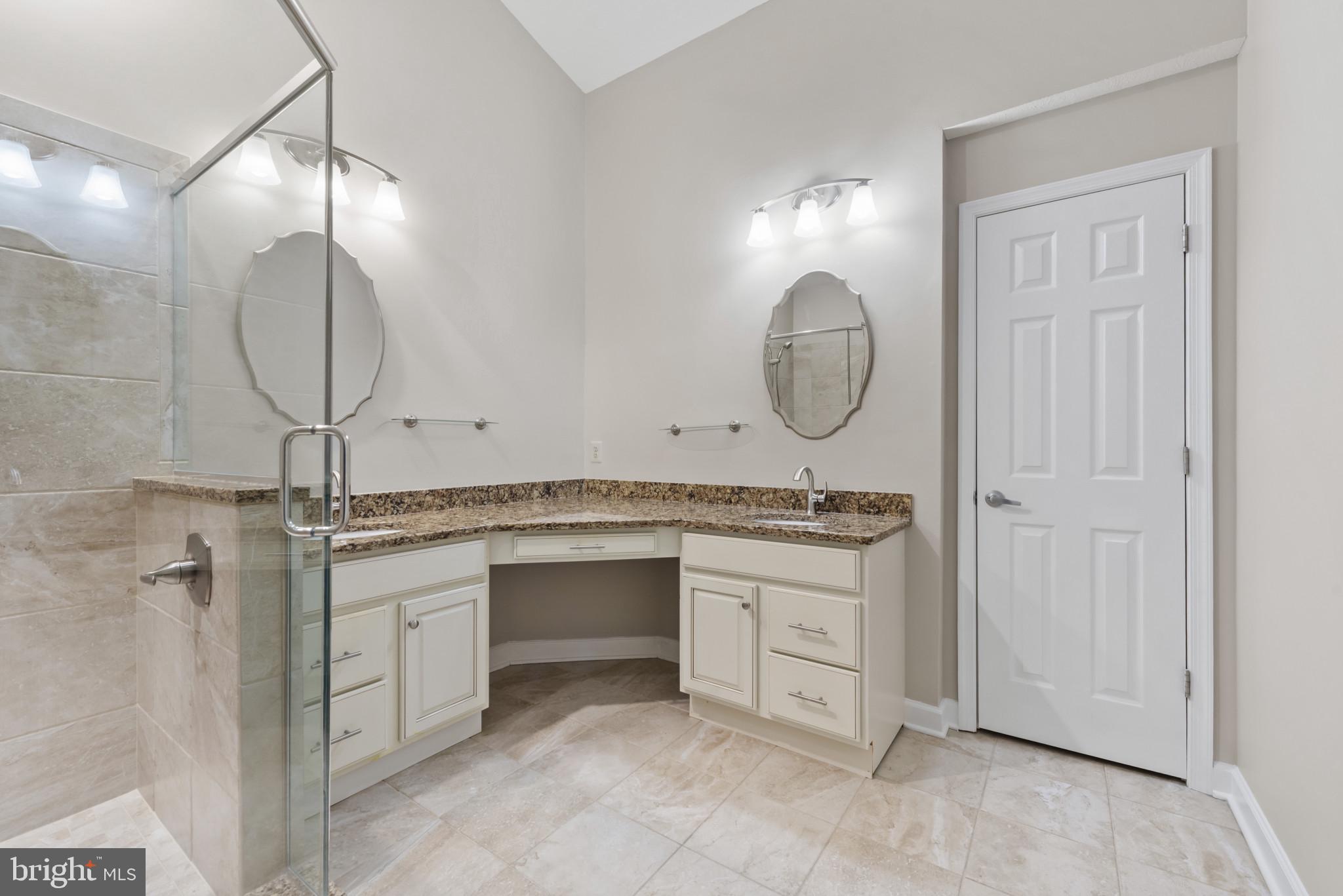 HOPKINS - Residential