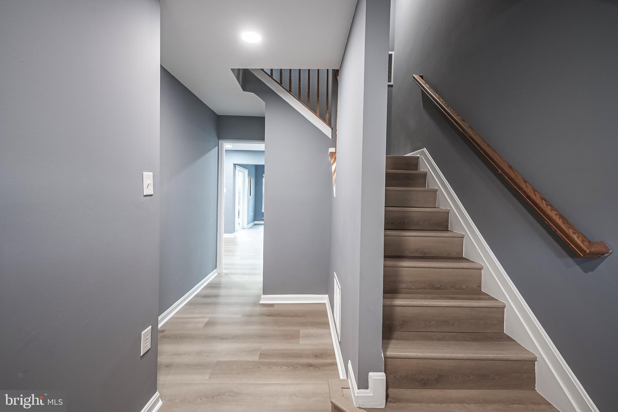 WALNEY VILLAGE - Residential Lease