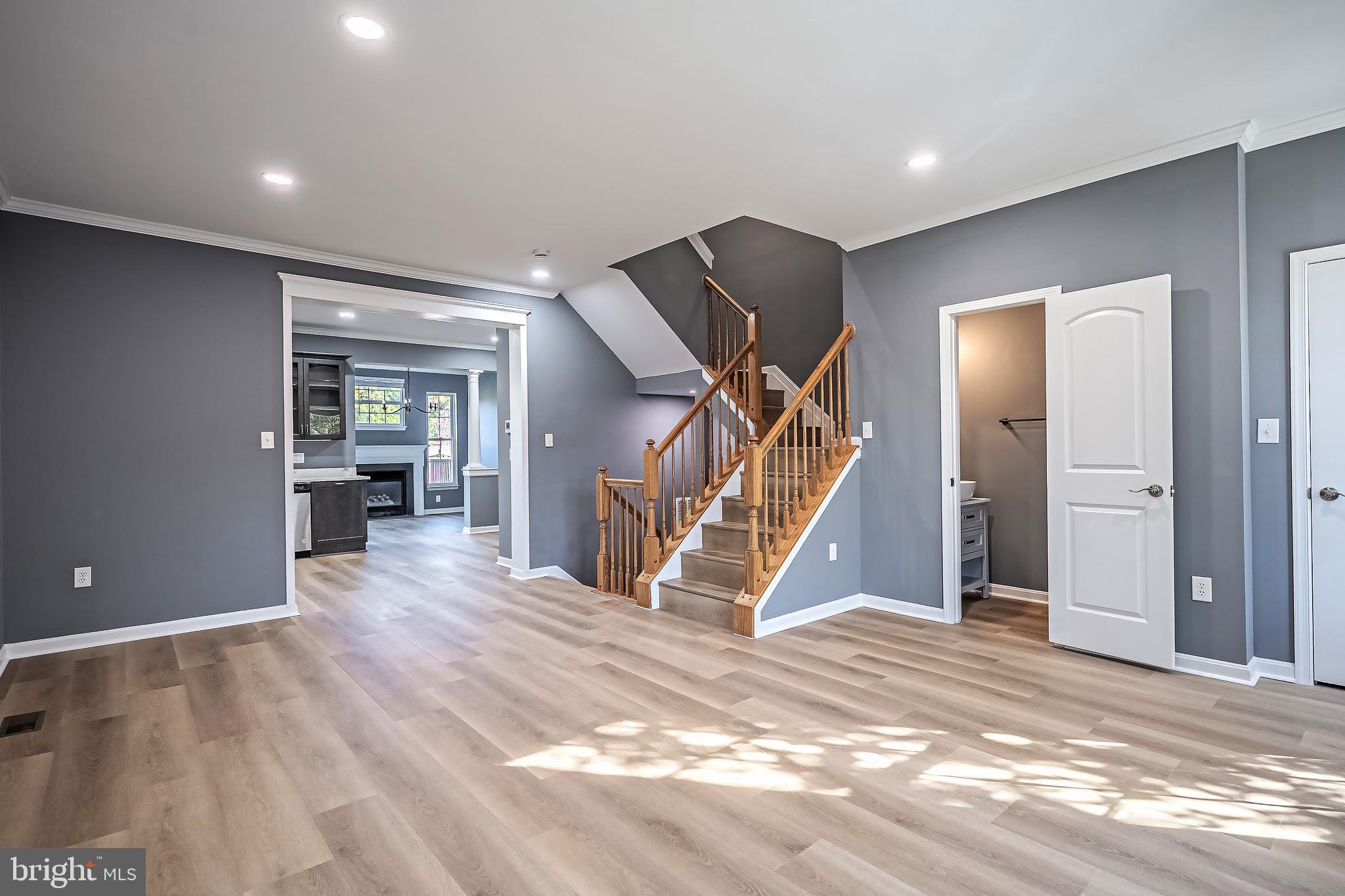 WALNEY VILLAGE - Residential Lease