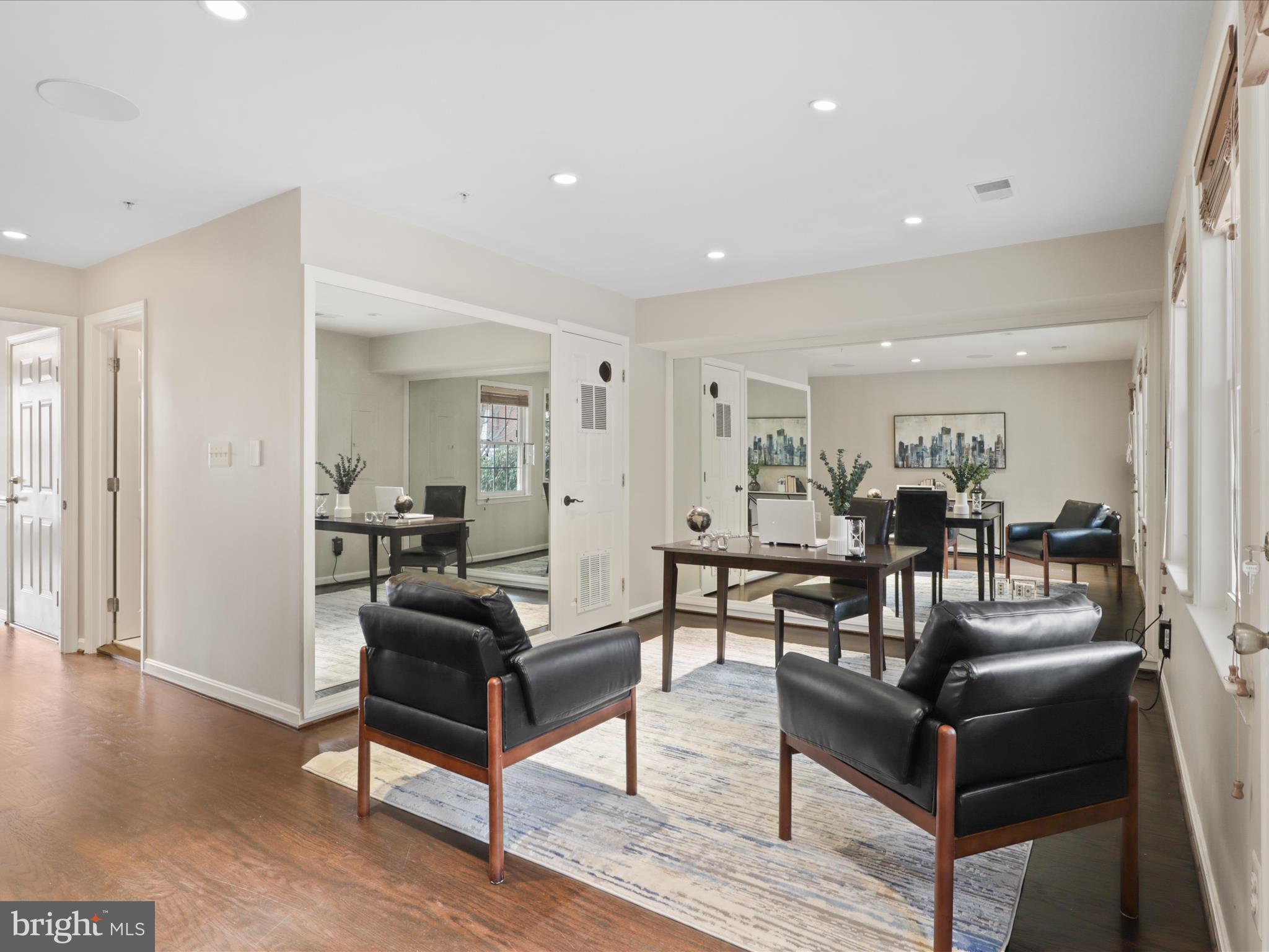 WEST MARKET - Residential