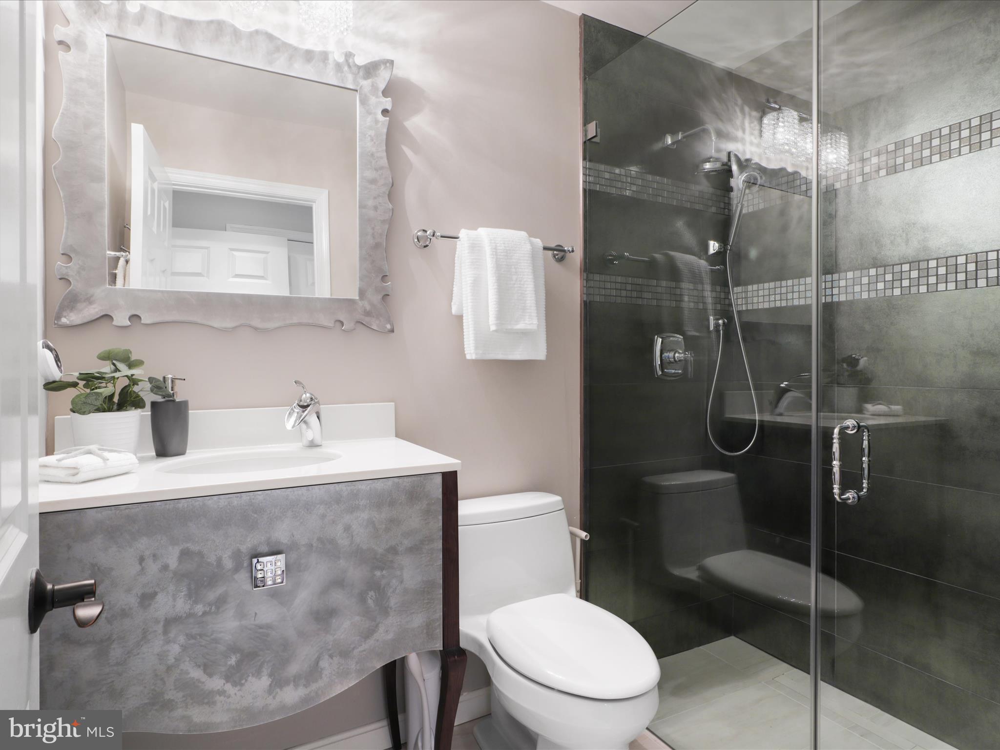 WEST MARKET - Residential