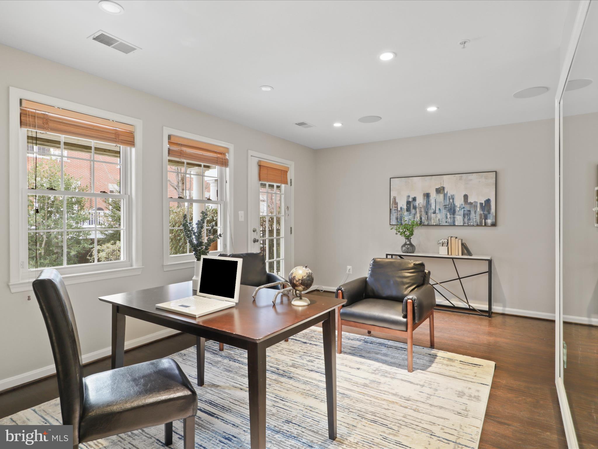 WEST MARKET - Residential