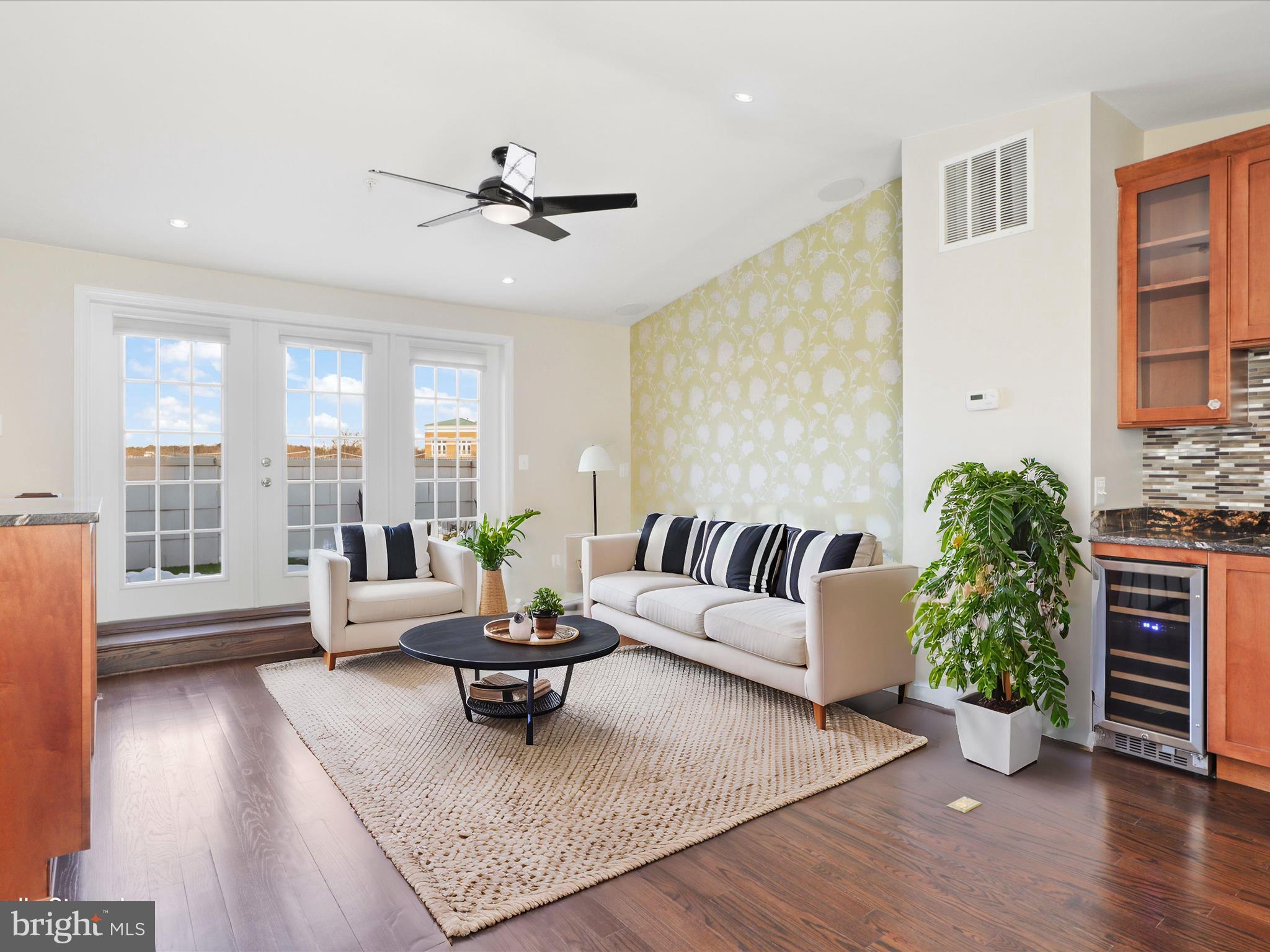 WEST MARKET - Residential