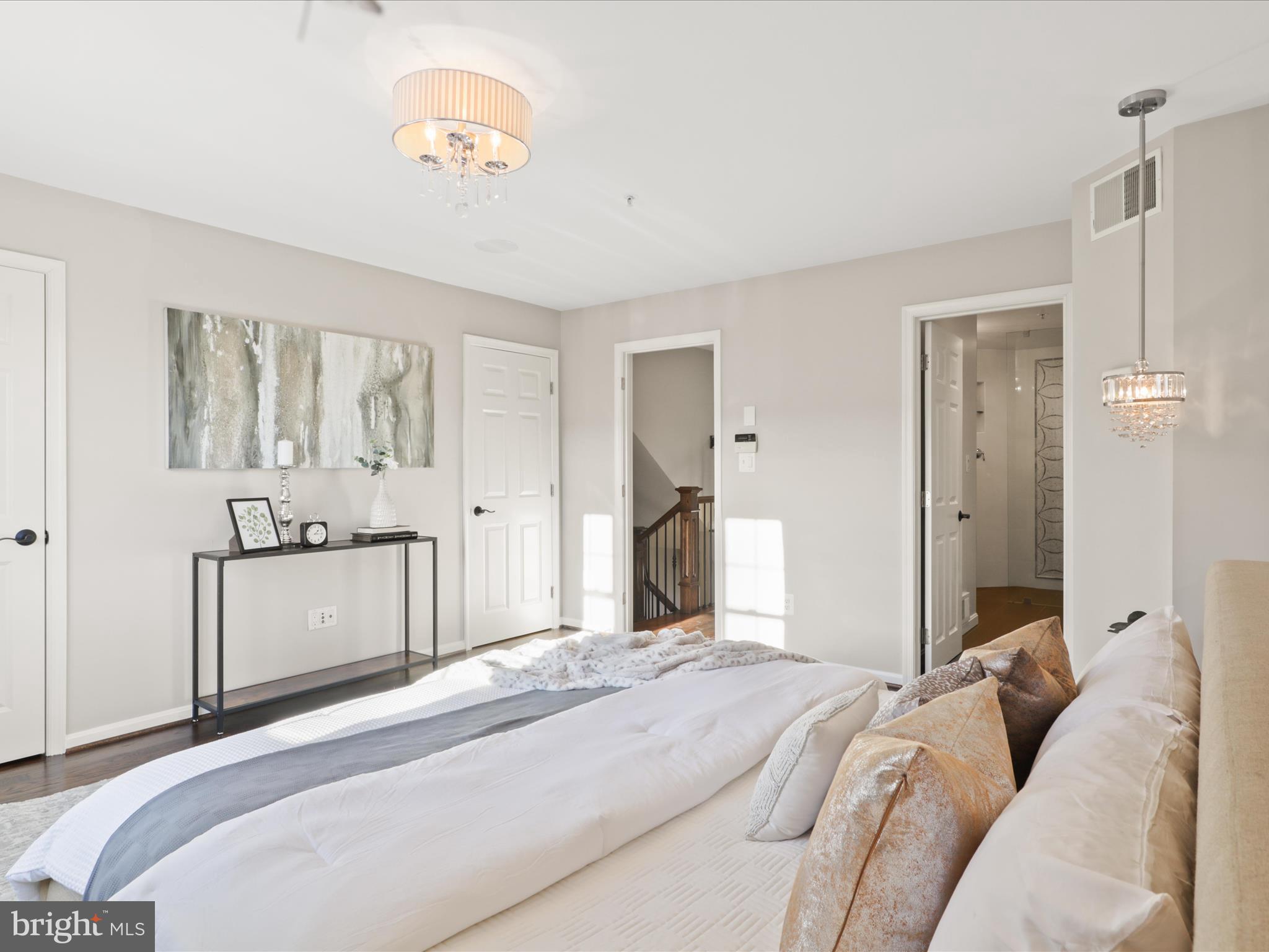 WEST MARKET - Residential