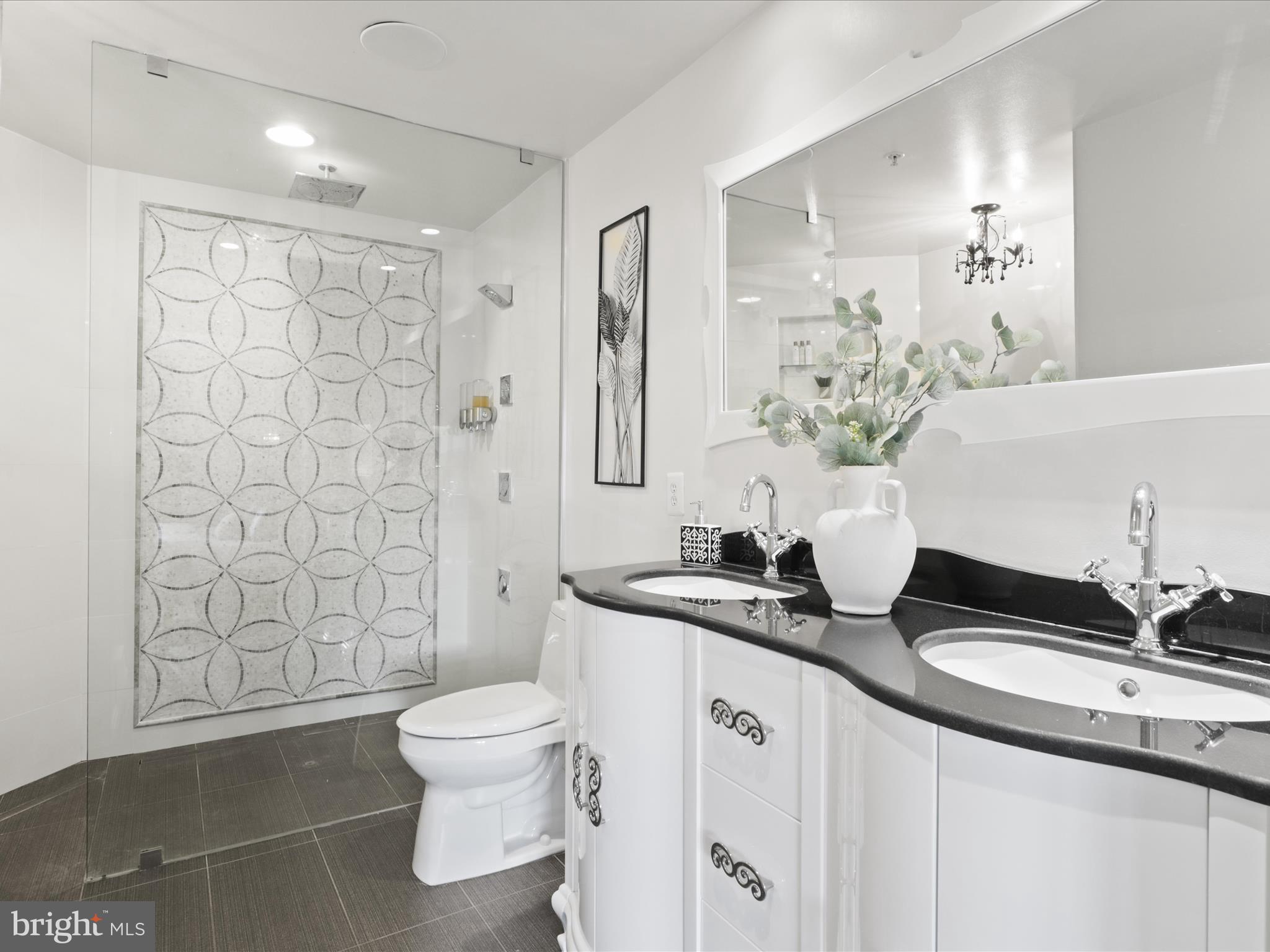 WEST MARKET - Residential