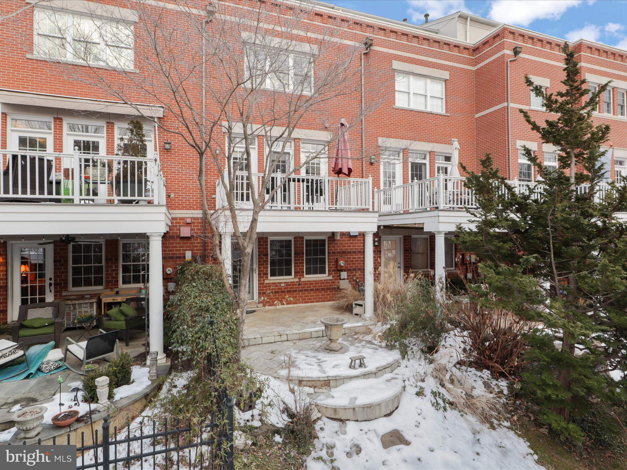 WEST MARKET - Residential