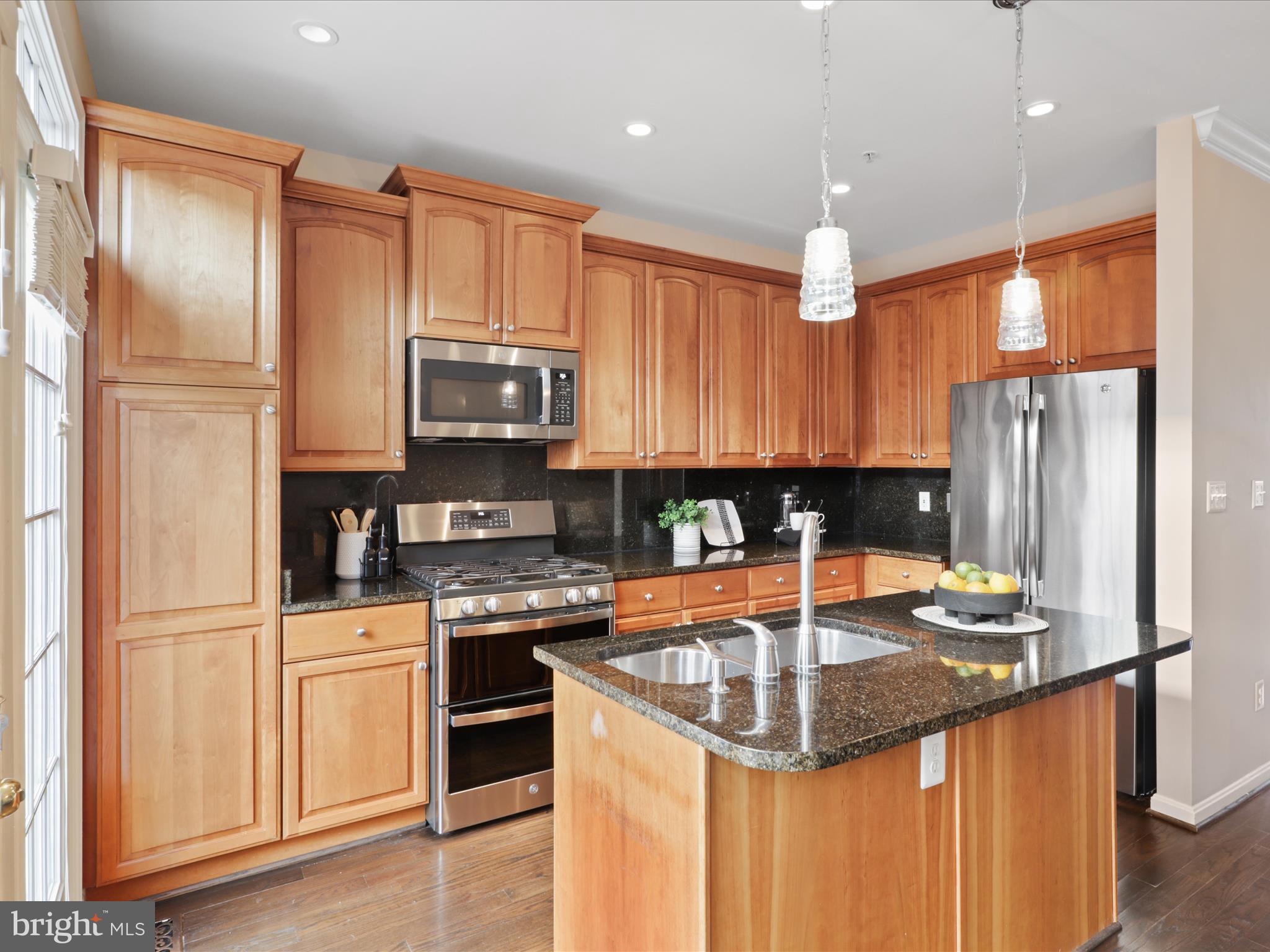 WEST MARKET - Residential