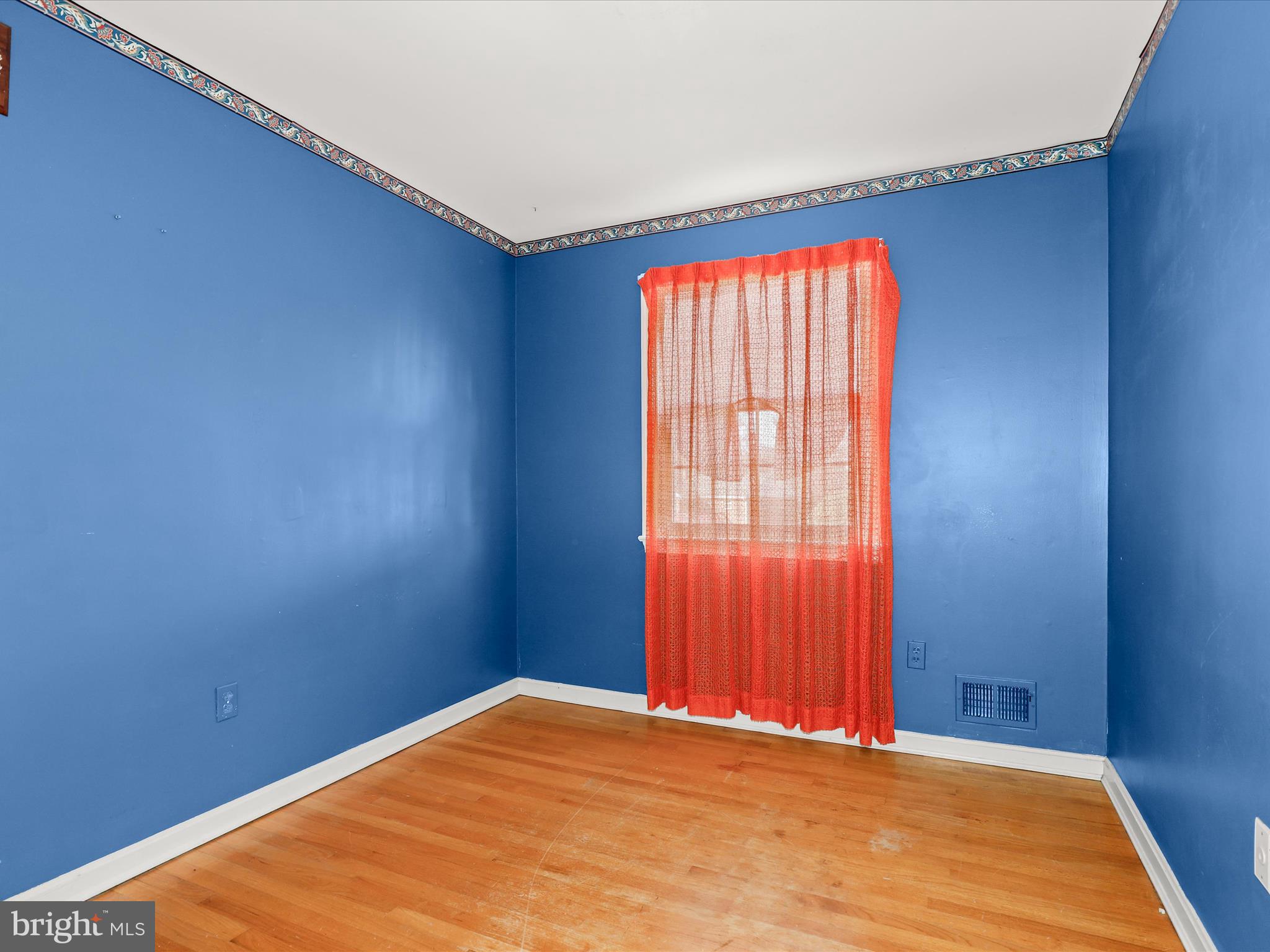 WHEATON TOWNE - Residential