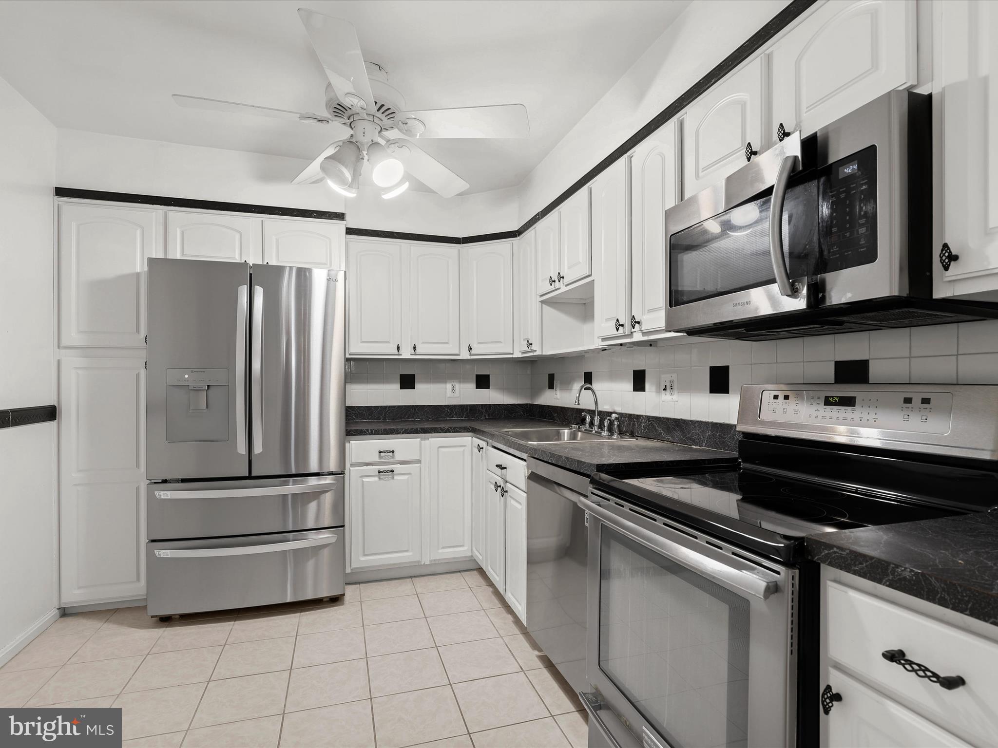 WHEATON TOWNE - Residential