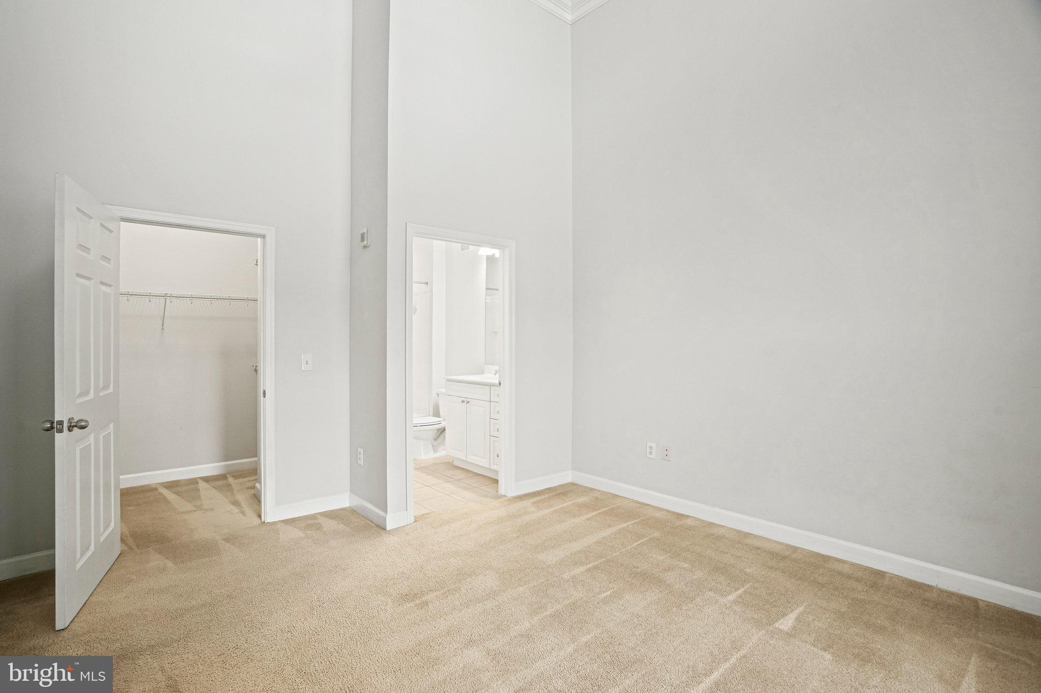 FITZ AT ROCKVILLE TOWN C - Residential Lease