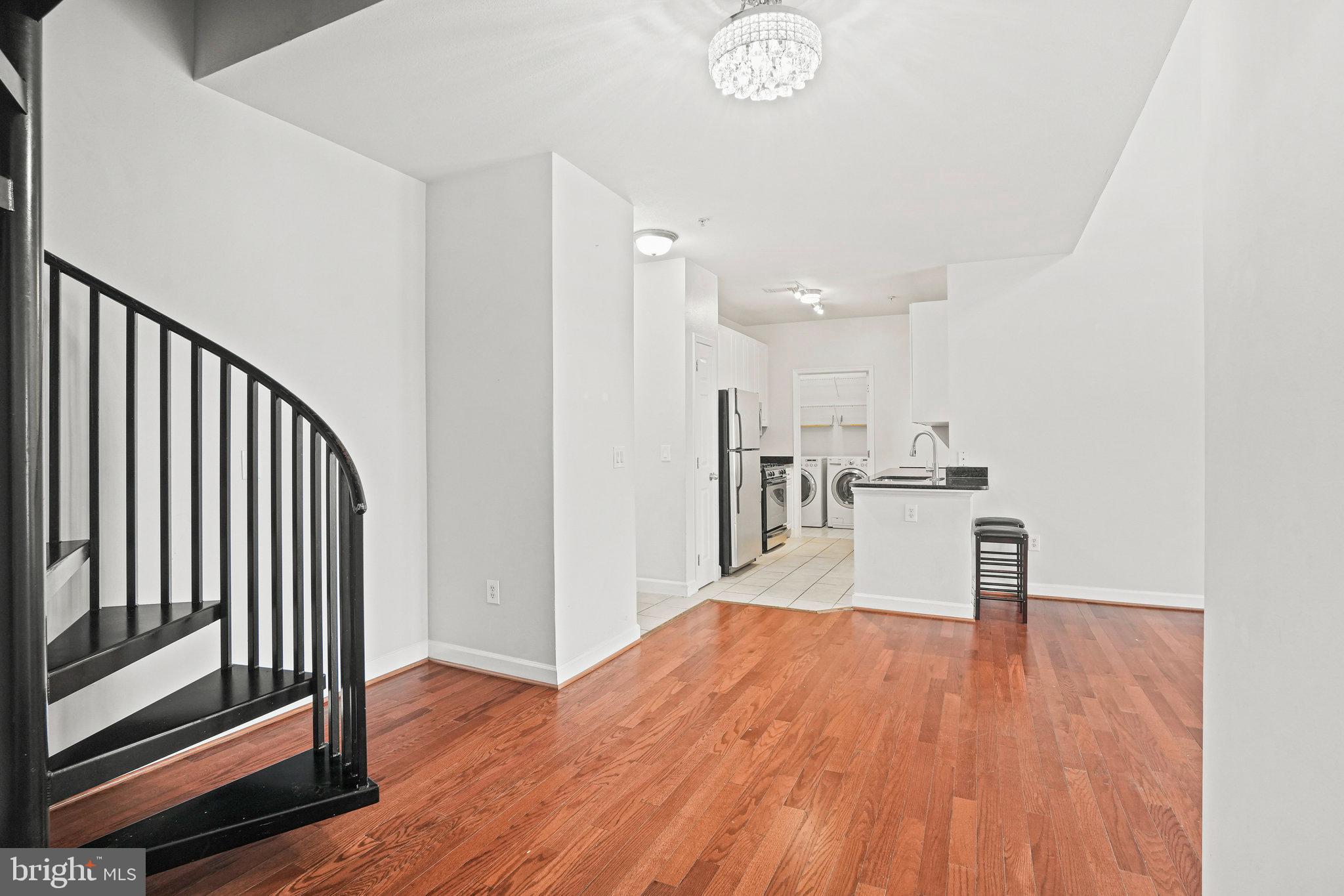 FITZ AT ROCKVILLE TOWN C - Residential Lease