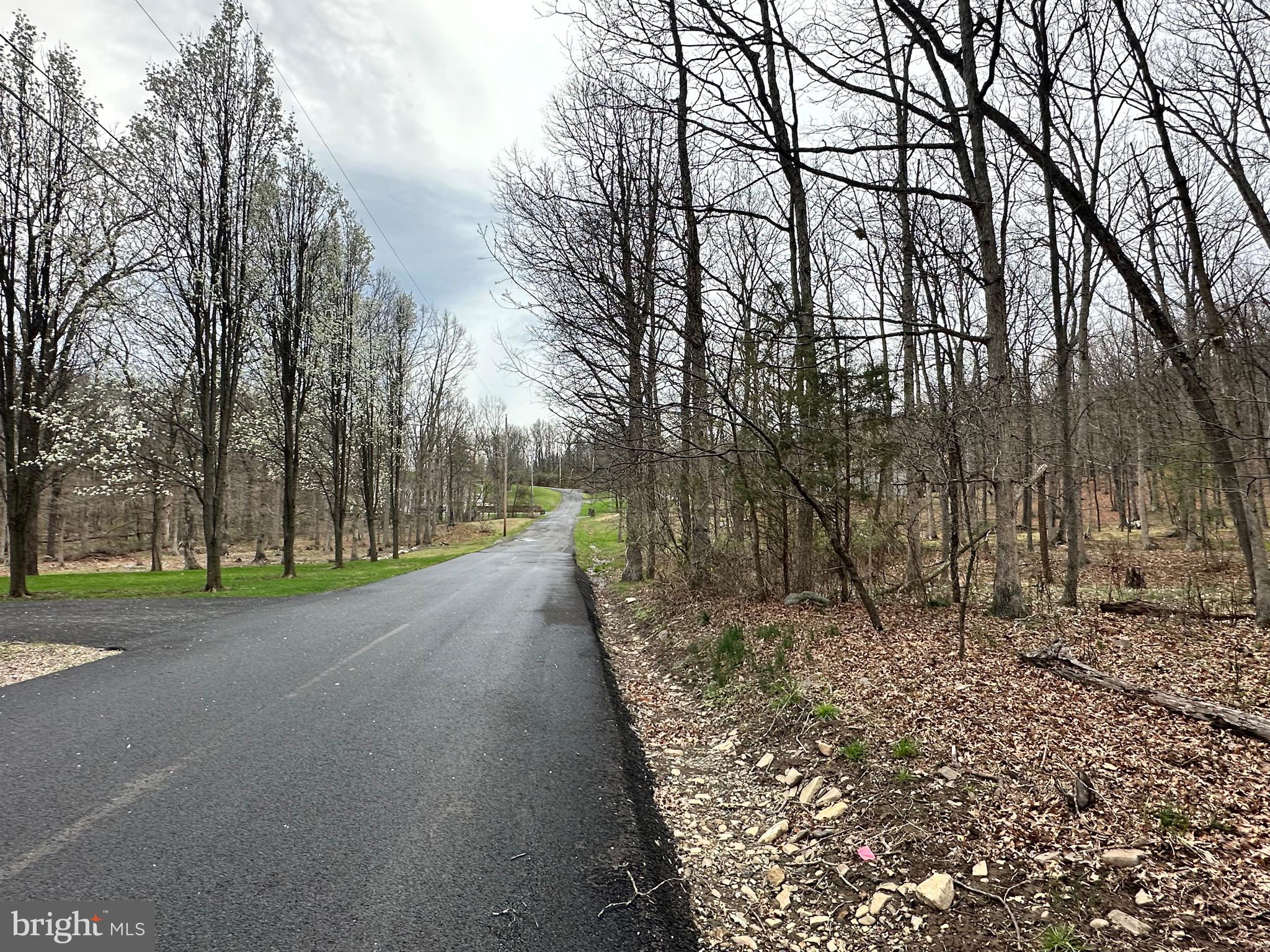 TIMBERLAKE ESTATES - Land