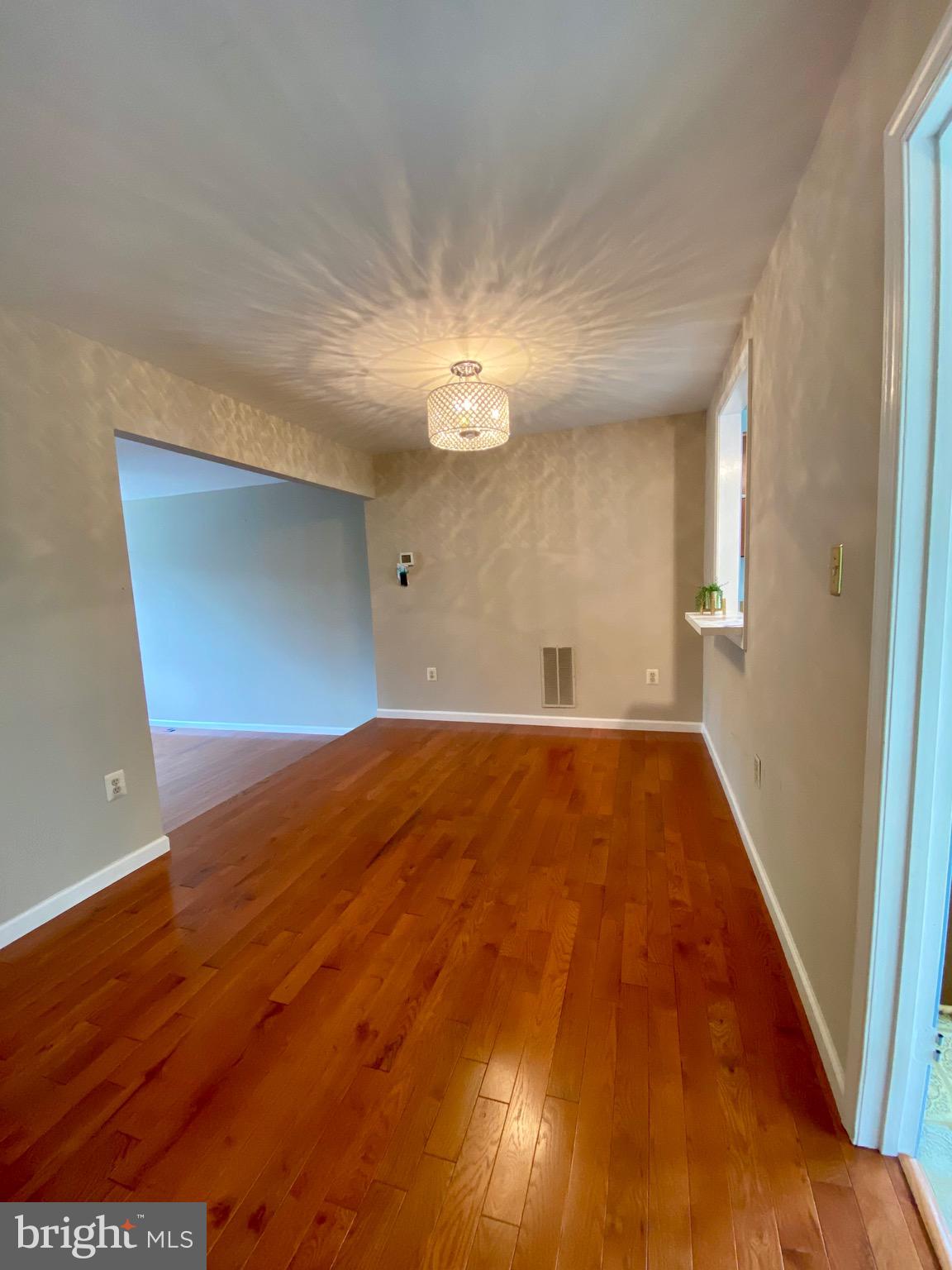 LAKEPOINTE - Residential