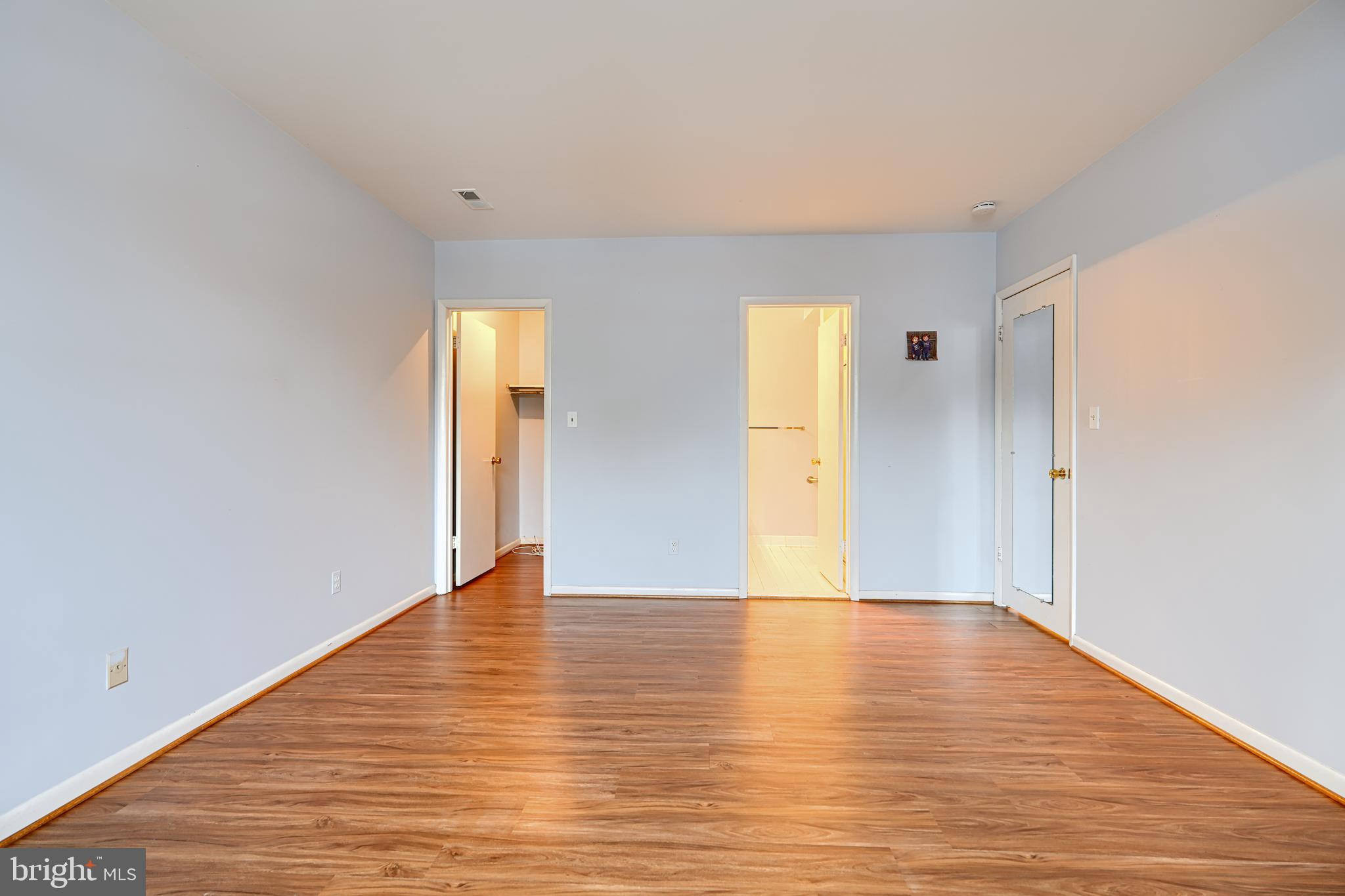 STAPLETON COURT GARDEN - Residential